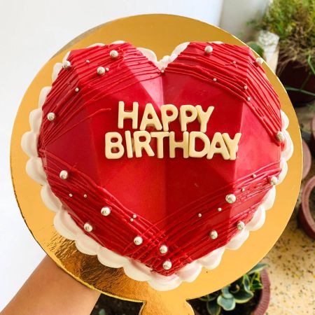 Red Velvet Pinata Surprise Cake